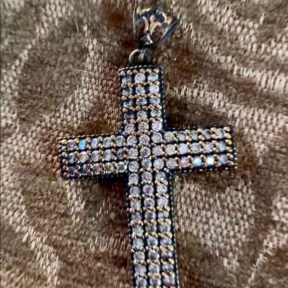 Antique Vintage Style Crystal Topaz Men or Unisex Cross Pendant - Picture 6 of 8